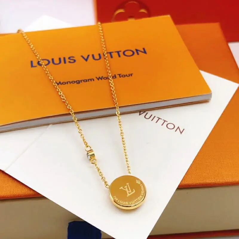 louis vuitton collier s_12534b44